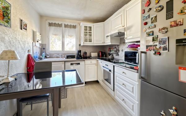 Maison à vendre    4 pièces • 77,37 m2 Roquebrune-sur-Argens