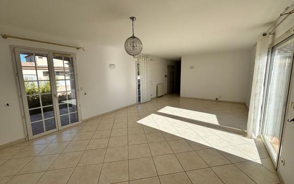 Maison à louer    5 pièces •  Vendargues