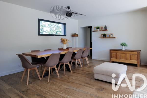 Maison à vendre 7 pièces 179 m² Cailloux-sur-Fontaines