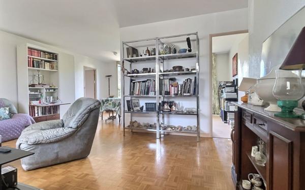 Maison à vendre    5 pièces •  Mennecy