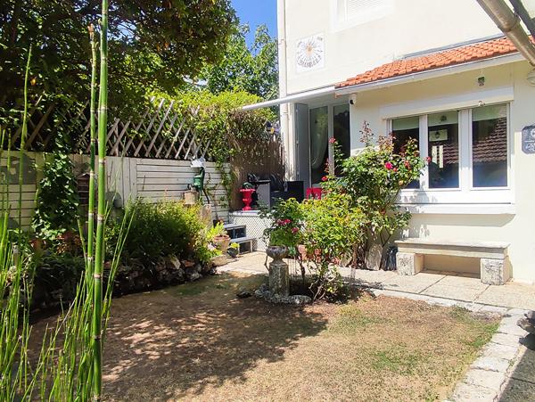 A VENDRE - Chatelaillon Plage - Triangle d'or - Maison familiale de 140m2 - Jardin - Cave - Grenier