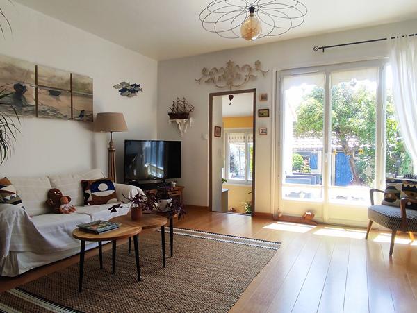 A VENDRE - Chatelaillon Plage - Triangle d'or - Maison familiale de 140m2 - Jardin - Cave - Grenier