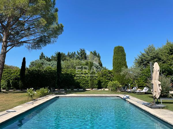 Maison Saint Remy De Provence 209 m2