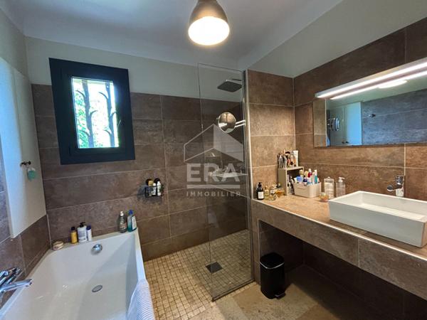 Maison Saint Remy De Provence 209 m2