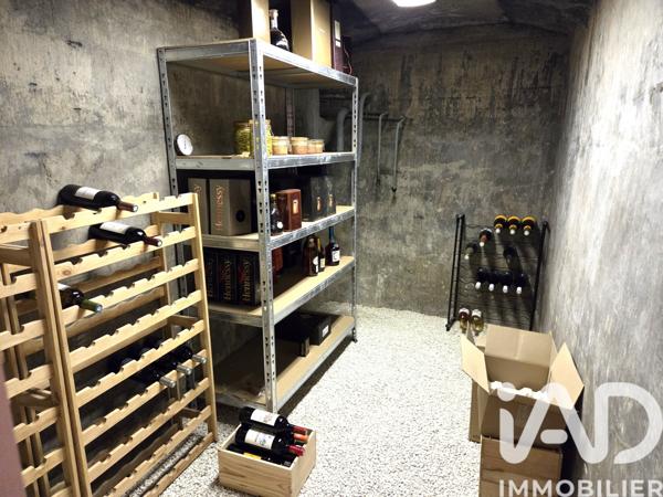 Maison à vendre 9 pièces 214 m² Cognac