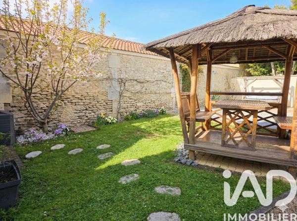 Maison à vendre 9 pièces 214 m² Cognac
