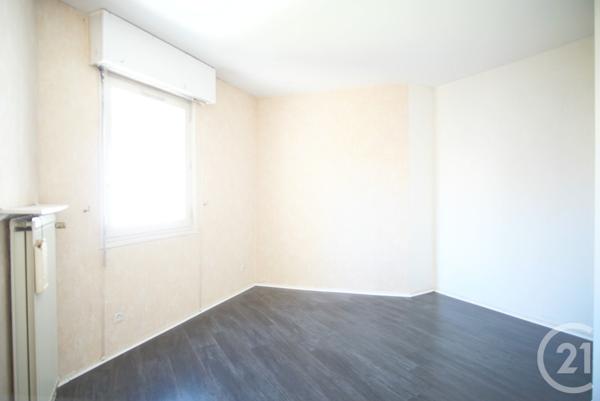 Appartement F4 à vendre  4 pièces - 82,14 m2 CRETEIL - 94