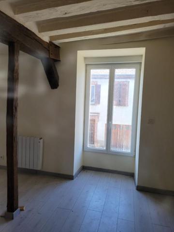 Appartement Le Gue De Longroi 2 pièce(s)