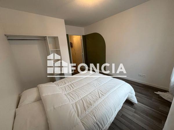 Location Appartement 2 pièces 42.3 m² - 4 RUE DE LA TASE Vaulx En Velin 69120