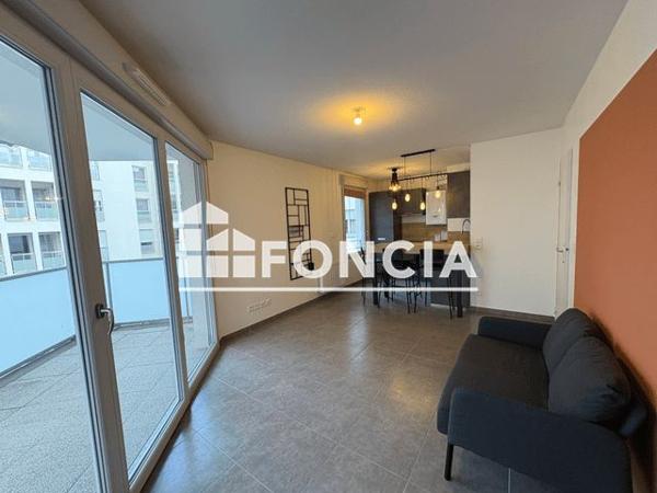 Location Appartement 2 pièces 42.3 m² - 4 RUE DE LA TASE Vaulx En Velin 69120
