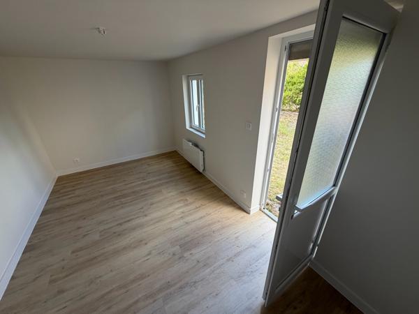 MAISON T3 sur SOUS-SOL - DEPENDANCE et TERRAIN