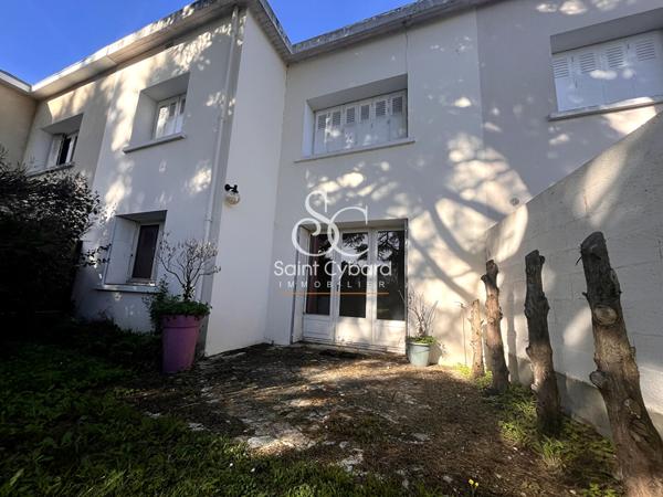 Angoulême – Maison à rénover avec garage et jardin