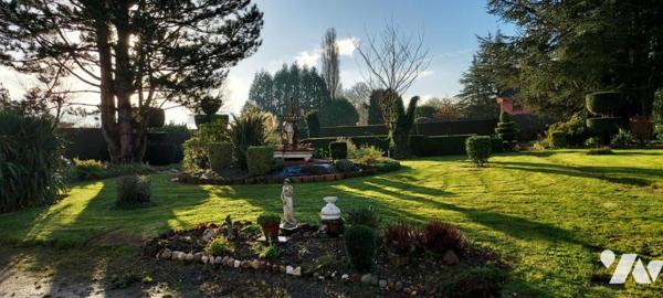 Maison d'habitation idéalement située à VIRE