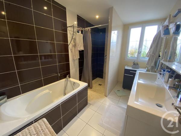 Maison à vendre  4 pièces - 79,22 m2 ST QUENTIN - 02