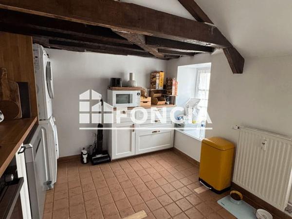 Location Appartement 5 pièces 121 m² - 20 RUE DE LA LIBERTE Semur En Auxois 21140