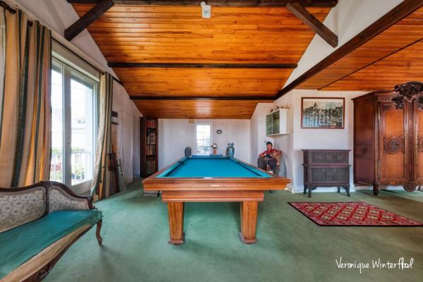 Maison à vendre 10 pièces LE CHESNAY (78)300m²-5 chambres-garage-terrain 756m².