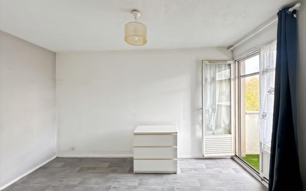 Appartement à vendre    3 pièces • 72,42 m2 Bondy