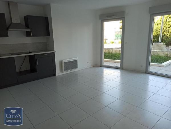 Appartement à louer 2 pièces 46.6m²