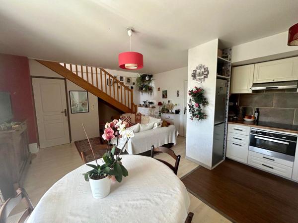 Appartement Carrieres Sous Poissy 3 pièce(s) DUPLEX €278 000 ** - Référence 8949