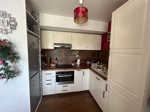 Appartement Carrieres Sous Poissy 3 pièce(s) DUPLEX €278 000 ** - Référence 8949