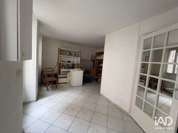 Location appartement 2 pièces 70 m² Paris 17