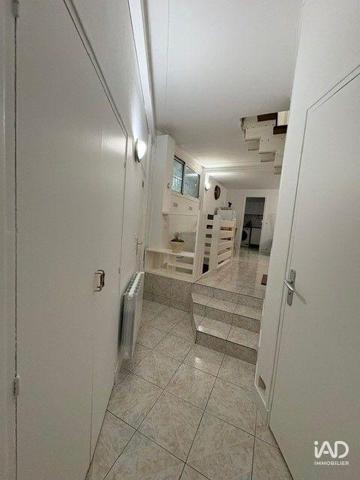 Location appartement 2 pièces 70 m² Paris 17