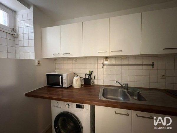 Location appartement 2 pièces 70 m² Paris 17