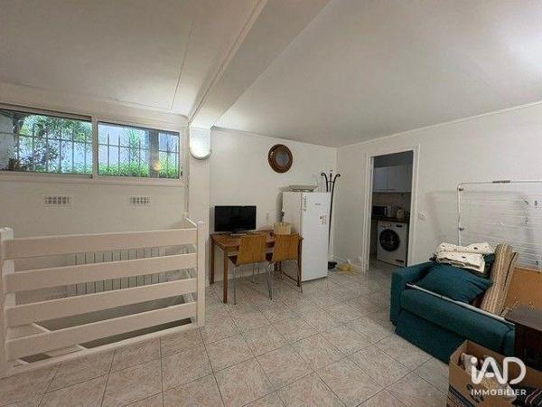 Location appartement 2 pièces 70 m² Paris 17