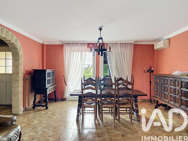 Maison à vendre 6 pièces 144,54 m² Lalande-en-Son