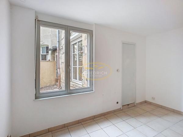 APPARTEMENT type F1 - Quartier Ville-Haute Bar-le-duc APPARTEMENT type F1 - Quartier Ville-Haute Bar-le-duc