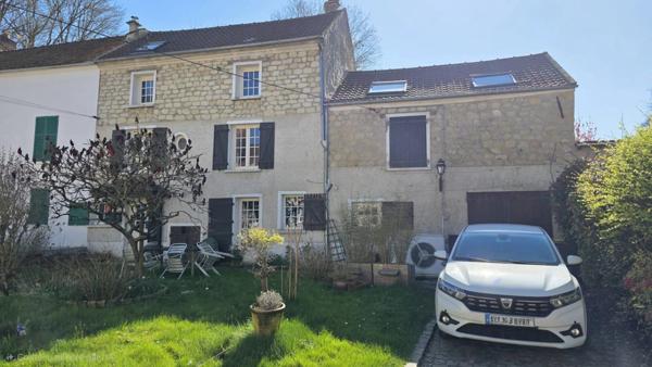 Vente Maison de village 4 pièces 114 m2 à Luzarches