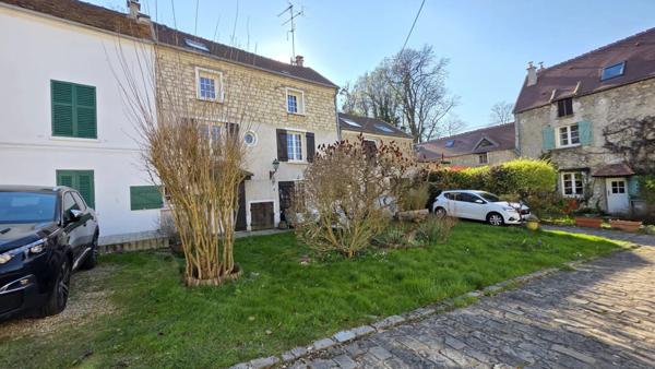 Vente Maison de village 4 pièces 114 m2 à Luzarches