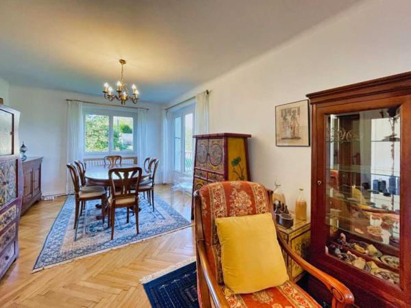 Maison contemporaine - Sarlat-la-caneda A SARLAT - Maison en pierre de 90m2 sur 1289m2 de terrain