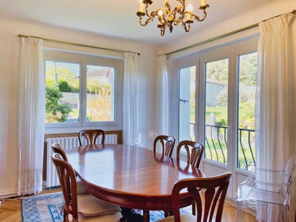 Maison contemporaine - Sarlat-la-caneda A SARLAT - Maison en pierre de 90m2 sur 1289m2 de terrain