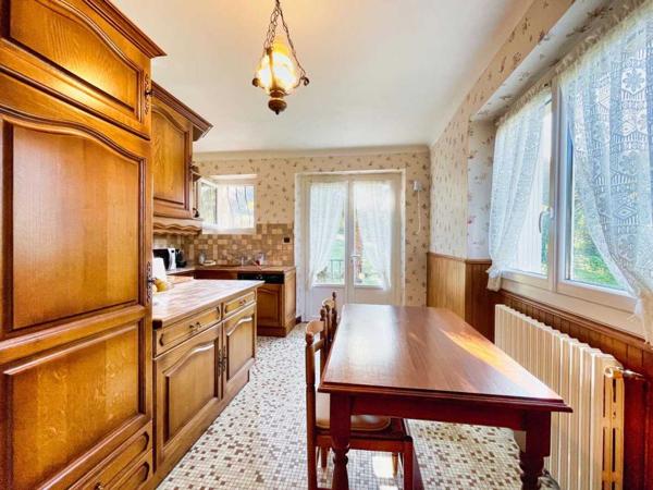 Maison contemporaine - Sarlat-la-caneda A SARLAT - Maison en pierre de 90m2 sur 1289m2 de terrain