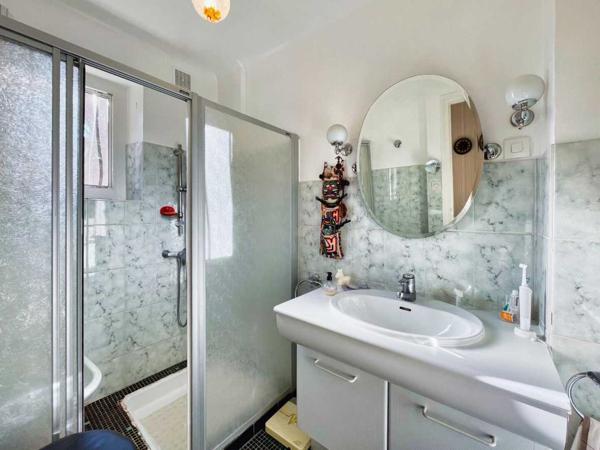 Maison contemporaine - Sarlat-la-caneda A SARLAT - Maison en pierre de 90m2 sur 1289m2 de terrain