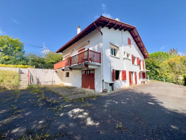 Maison à fort potentiel au calme – Arbonne (Quartier du Hameau)