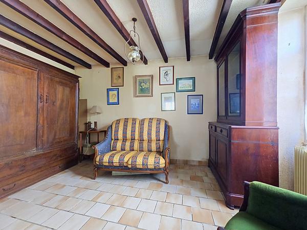 Maison de ville à rénover à Seugy - 5 pièces, 3 chambres, 195 000 €