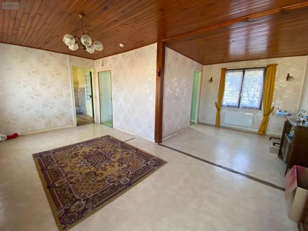 Maison de ville à vendre à Villedieu-sur-Indre dans l'Indre (36320), ref : 1051835