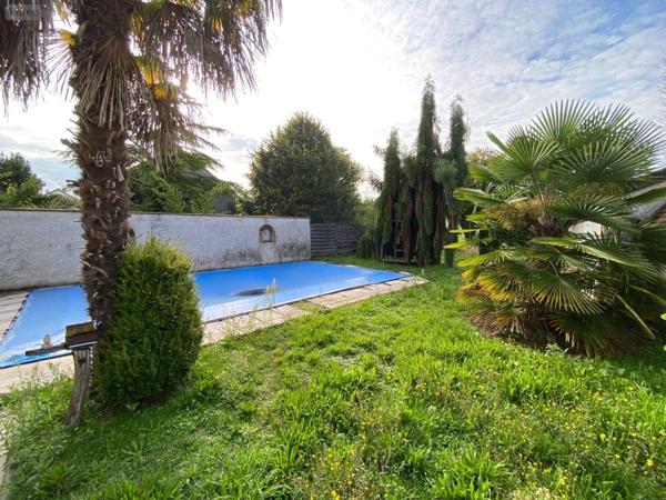 Maison à vendre à Villedieu-sur-Indre dans l'Indre (36320), ref : 1051511