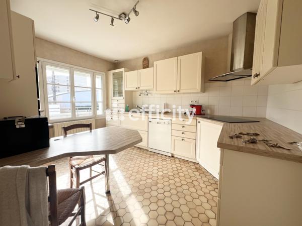 Maison 6 pièces - 140 m²