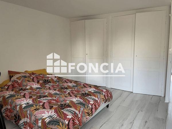 Location Appartement 2 pièces 59.08 m² - 4 PLACE DU MARTRAY Quintin 22800