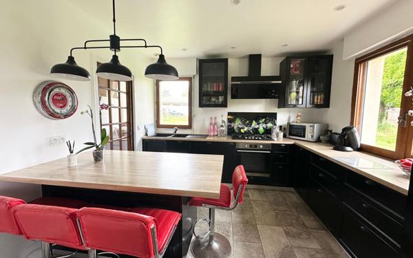 Maison à vendre    4 pièces •  Herm