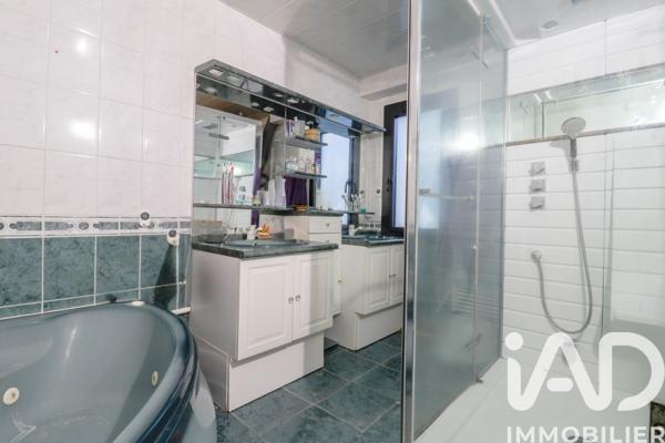 Maison à vendre 6 pièces 135 m² Saulx-les-Chartreux