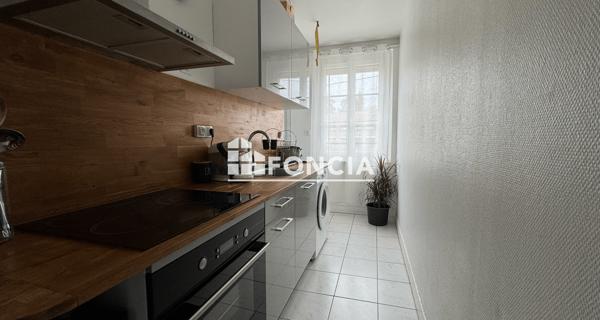 Location Appartement 2 pièces 39.91 m² - Lisieux 14100