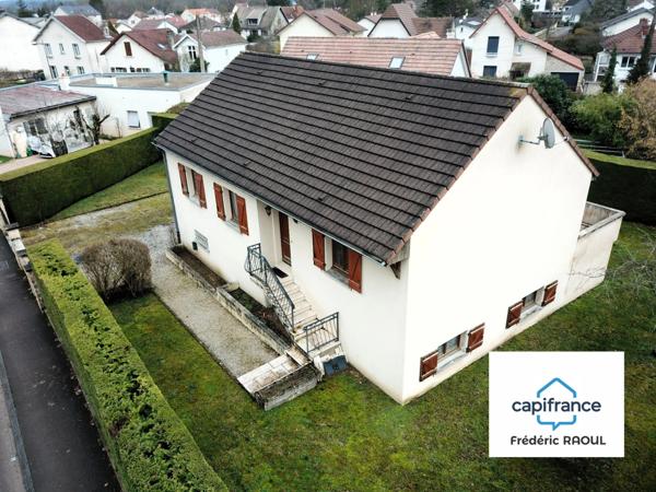 Is-sur-Tille – Maison proche centre, au calme