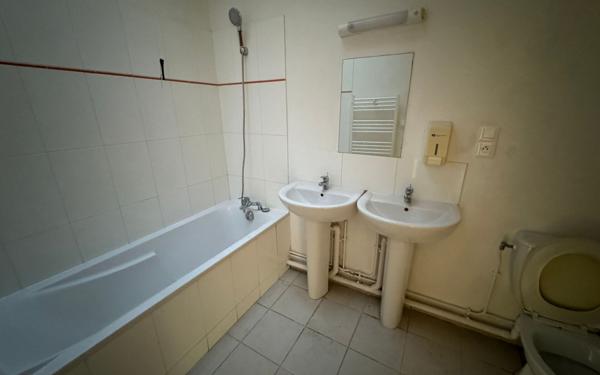 Appartement à louer    3 pièces • 71,15 m2 Laon