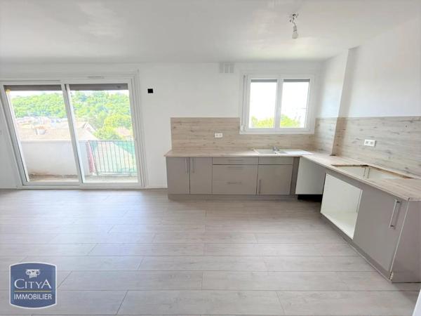 Appartement à louer 3 pièces 59.1m² Laon (02000)