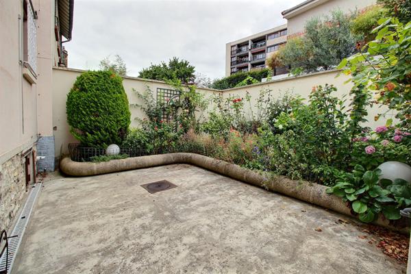 Maison Pre St Gervais 3 pièces avec exterieur , sous sol total et garage ferné exterieur