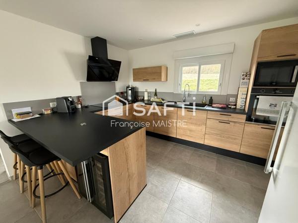 Maison plain-pied - 4 chambres - Entièrement rénovée en 2021